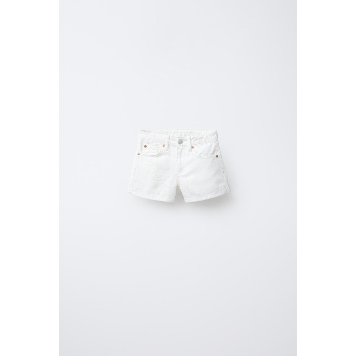 ДЖИНСОВЫЕ ШОРТЫ С ЦВЕТОЧНОЙ ВЫШИВКОЙ