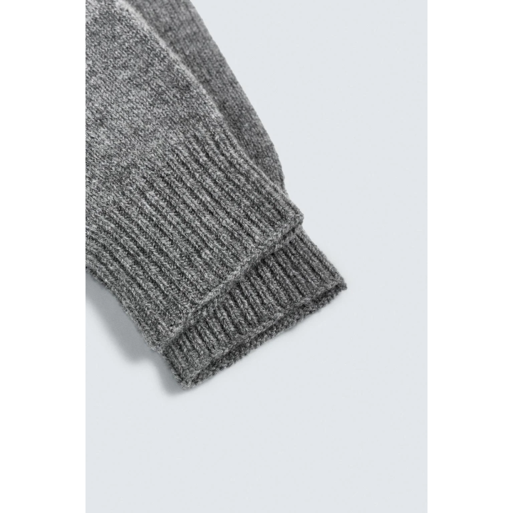 Шерстяные и кашемировые вязаные перчатки