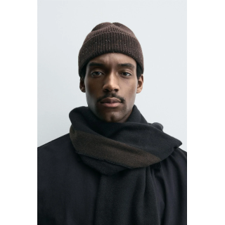 ШАПКА ИЗ РЕЛЬЕФНОЙ ПРЯЖИ