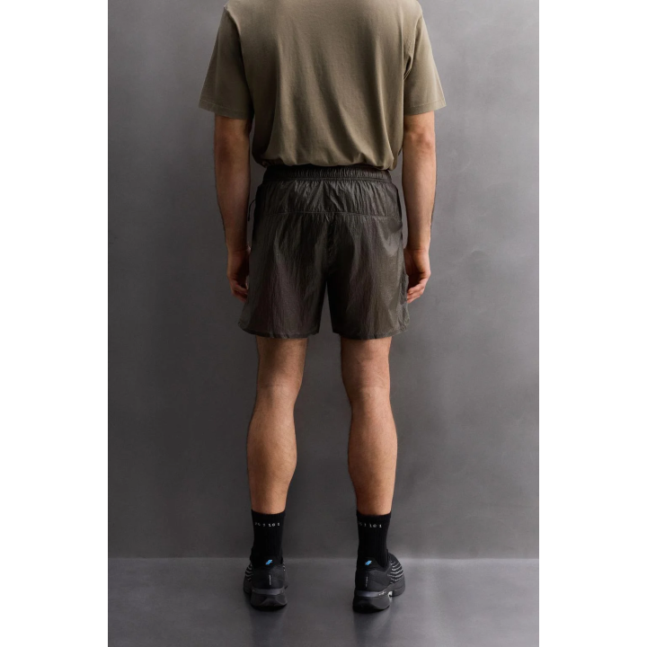 ТЕХНИЧЕСКИЕ СПОРТИВНЫЕ ШОРТЫ