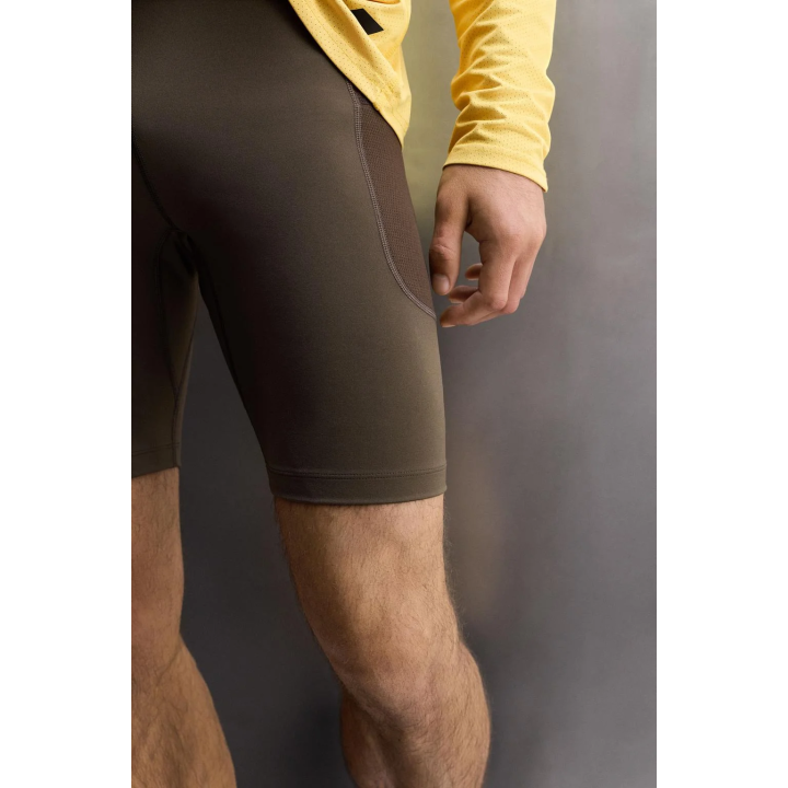 СПОРТИВНЫЕ ЛЕГГИНСЫ