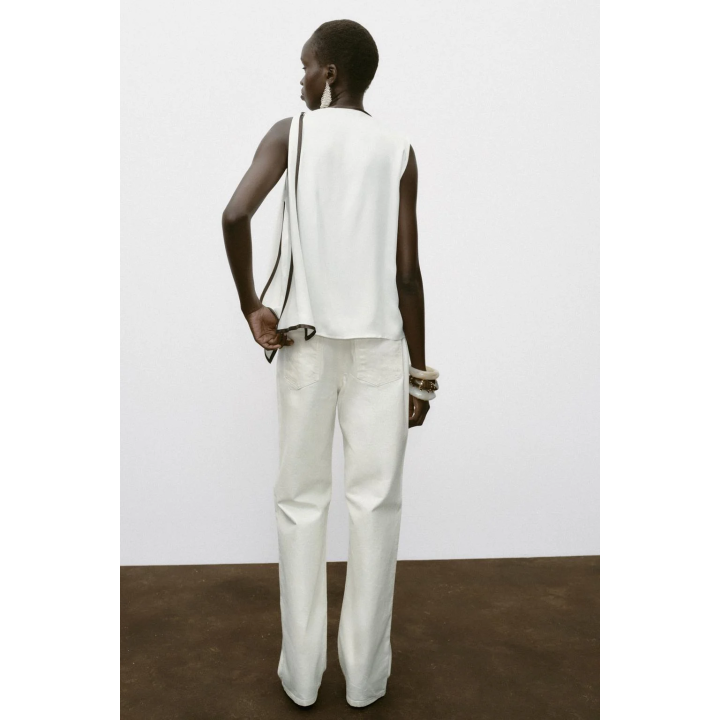 АТЛАСНЫЙ ТОП С БАНТОМ И КОНТРАСТНОЙ ОТДЕЛКОЙ