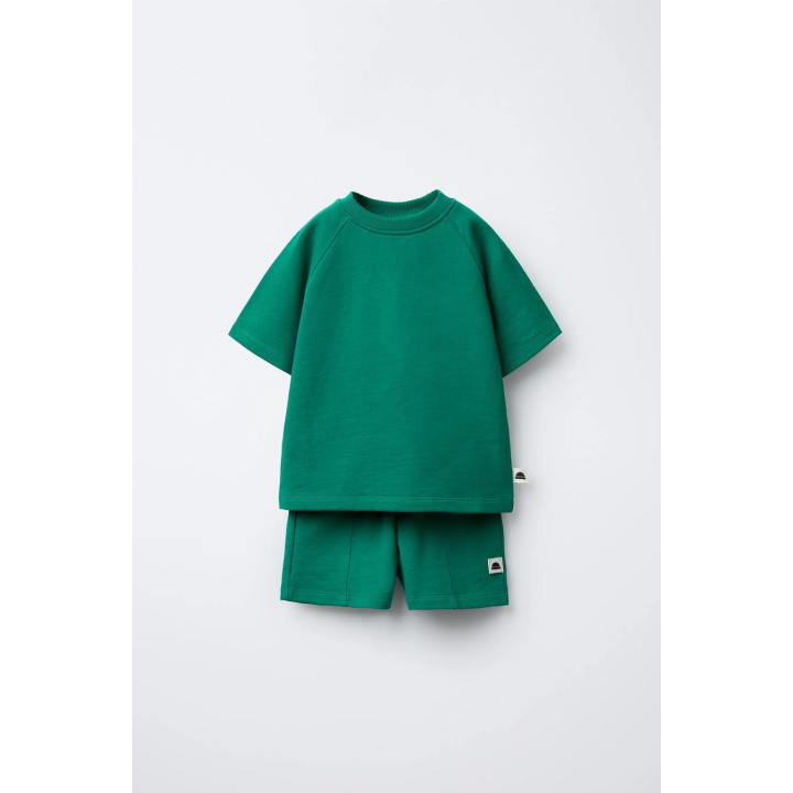 Костюм для джоггинга с лейблом