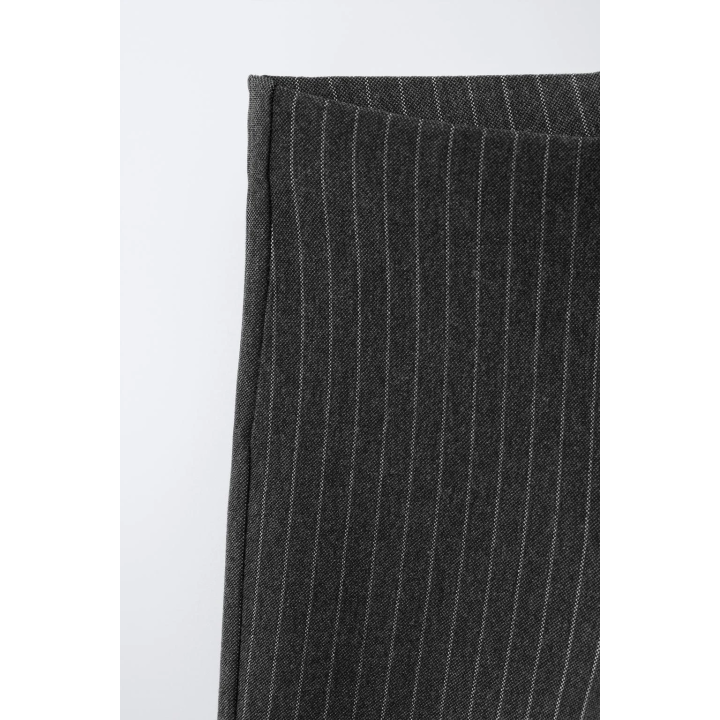 БРЮКИ-КЛЕШ В ТОНКУЮ ПОЛОСКУ