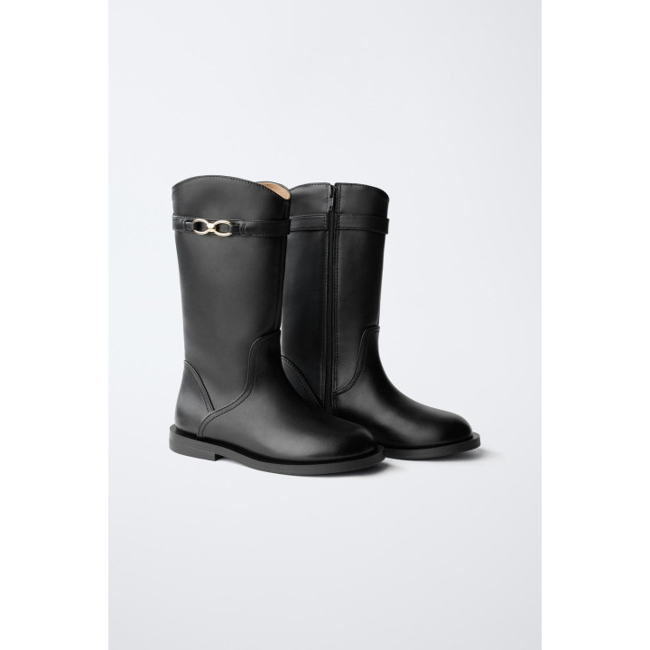 ВЫСОКИЕ САПОГИ С ПРЯЖКОЙ