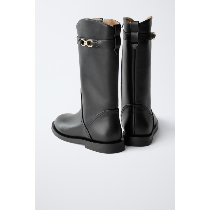 ВЫСОКИЕ САПОГИ С ПРЯЖКОЙ