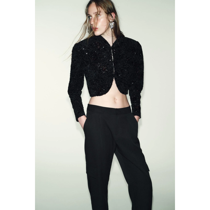 Брюки-морковки с карманами-грузовиками