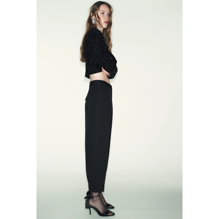 Брюки-морковки с карманами-грузовиками