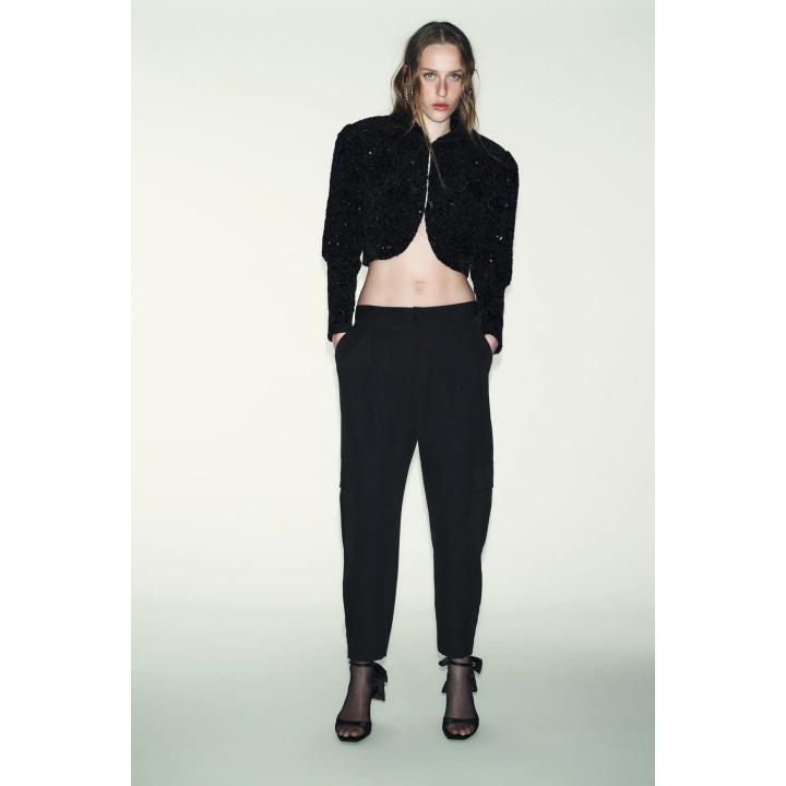 Брюки-морковки с карманами-грузовиками