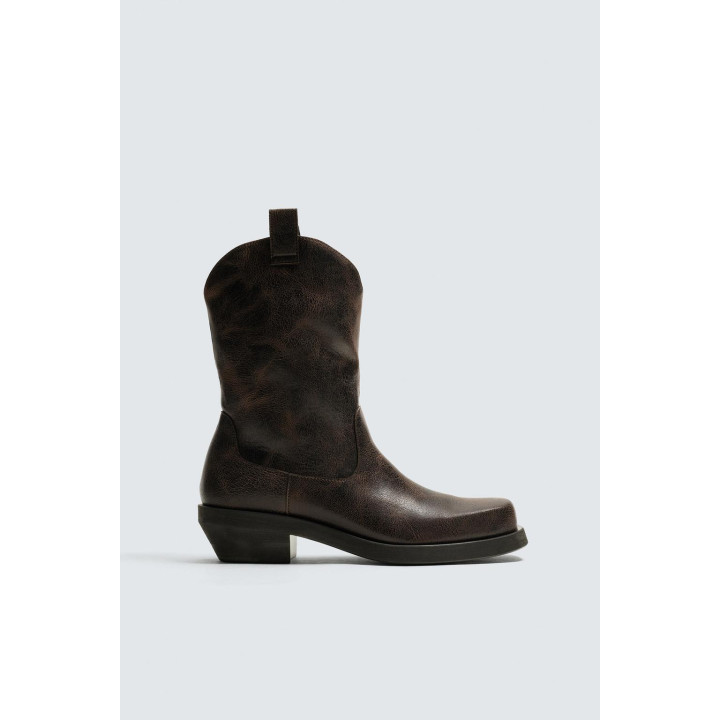 САПОГИ В КОВБОЙСКОМ СТИЛЕ