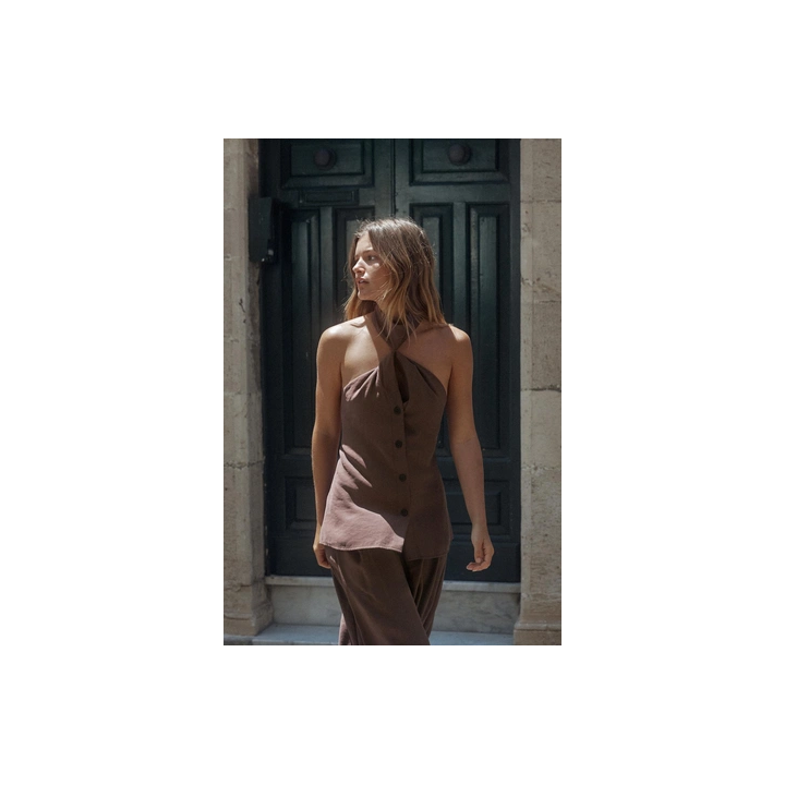 ЖИЛЕТ С ГОРЛОВИНОЙ ХАЛТЕР И УЗЛОМ