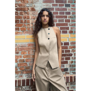 ТОП-ЖИЛЕТ С ОТКРЫТОЙ СПИНОЙ