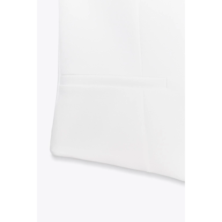 ТОП-ЖИЛЕТ С ПЛАТОЧНЫМ ПРИНТОМ И ГОРЛОВИНОЙ ХАЛТЕР