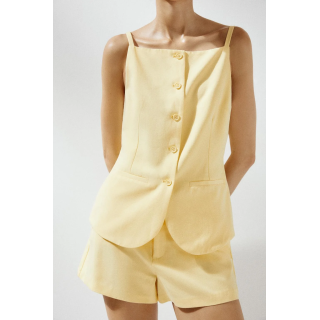 ТОП С ПУГОВИЦАМИ