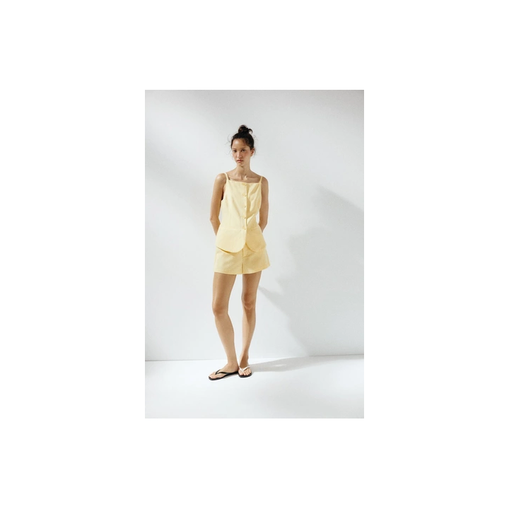 ТОП С ПУГОВИЦАМИ