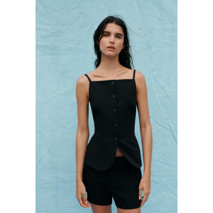 ТОП-ЖИЛЕТ С ПУГОВИЦАМИ