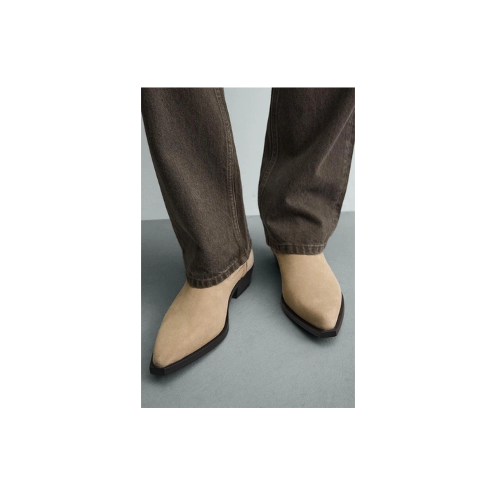 КОЖАНЫЕ САПОГИ С РЕМЕШКАМИ