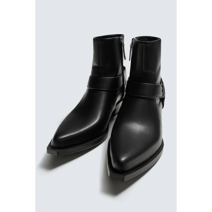 САПОГИ С РЕМНЯМИ