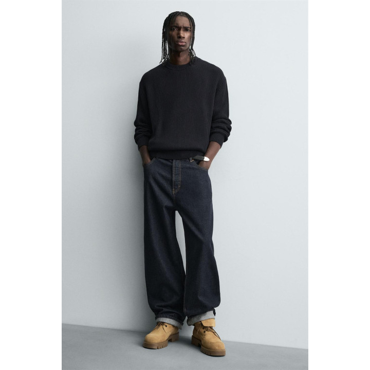 КОЖАНЫЕ БОТИНКИ НА ОБЪЕМНОЙ ПОДОШВЕ