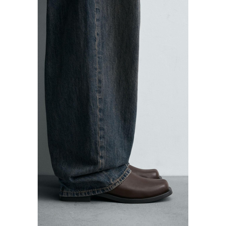 САПОГИ С ДЕКОРАТИВНОЙ СТРОЧКОЙ