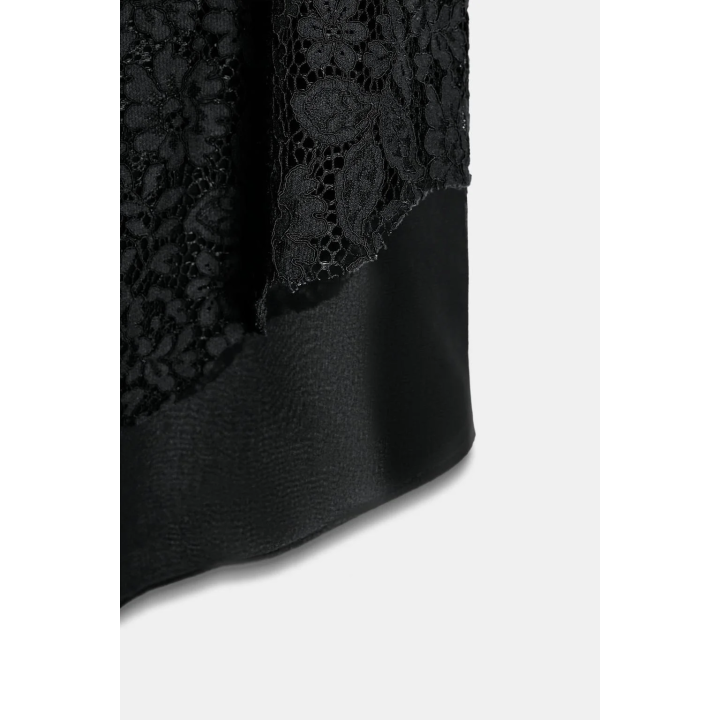 ДЛИННЫЙ АСИММЕТРИЧНЫЙ КРУЖЕВНОЙ ТОП