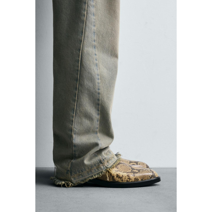 КОЖАНЫЕ САПОГИ С АНИМАЛИСТИЧЕСКИМ УЗОРОМ