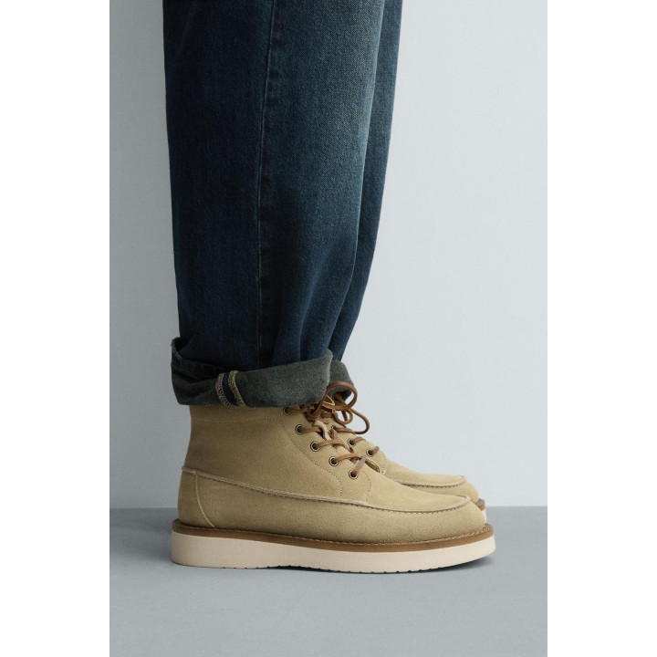 КОЖАНЫЕ БОТИНКИ СО ШНУРОВКОЙ