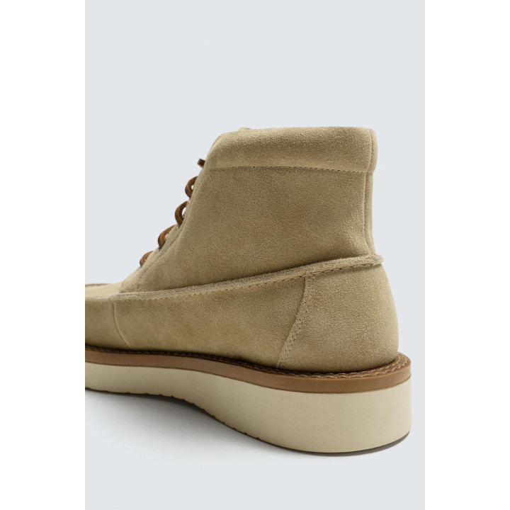 КОЖАНЫЕ БОТИНКИ СО ШНУРОВКОЙ