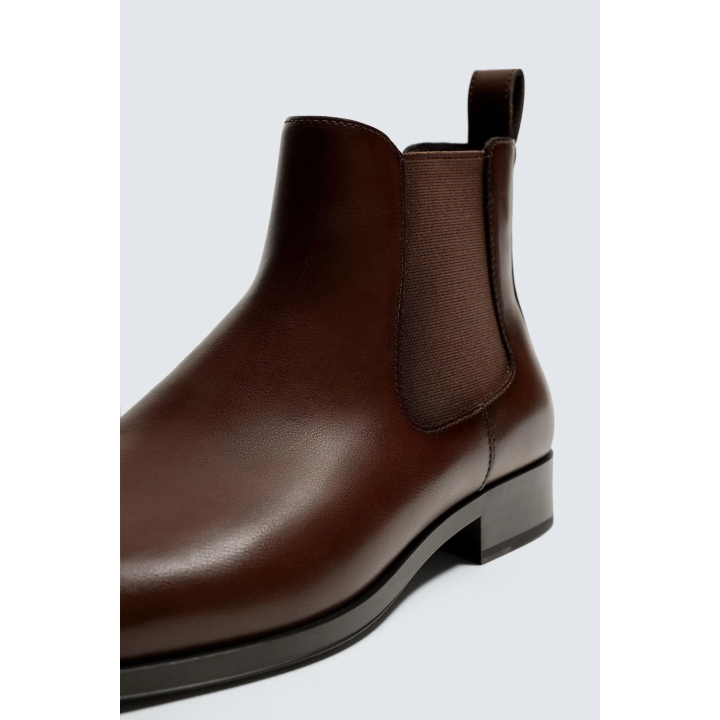 БОТИНКИ ЧЕЛСИ С ОСТРЫМ НОСОМ