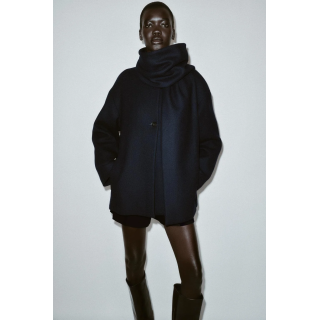 КОРОТКОЕ ПАЛЬТО ИЗ СМЕСОВОЙ ШЕРСТИ С ШАРФОМ