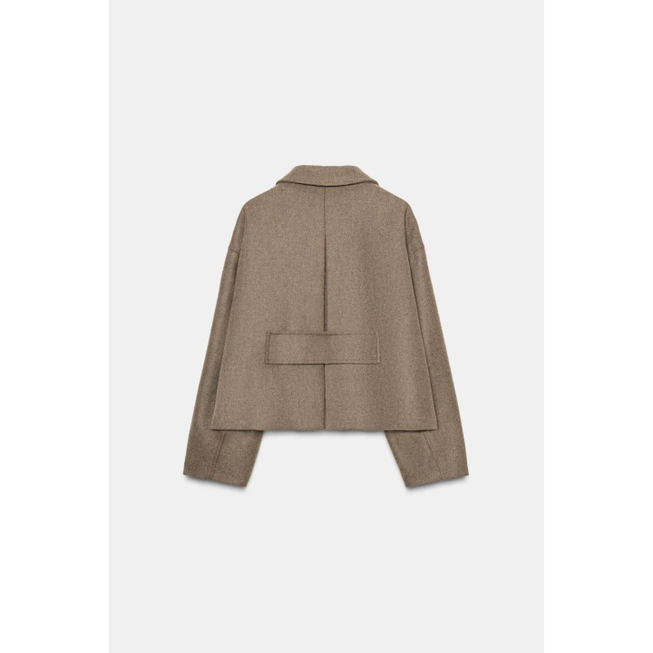 КОРОТКОЕ ПАЛЬТО ИЗ СМЕСОВОЙ ШЕРСТИ