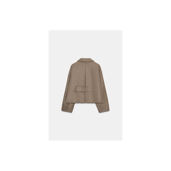 КОРОТКОЕ ПАЛЬТО ИЗ СМЕСОВОЙ ШЕРСТИ