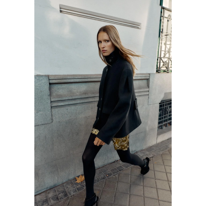 КОРОТКОЕ ПАЛЬТО ИЗ СМЕСОВОЙ ШЕРСТИ С ВОРОТНИКОМ-СТОЙКОЙ