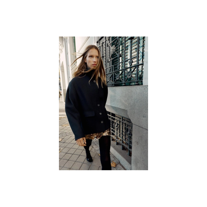 КОРОТКОЕ ПАЛЬТО ИЗ СМЕСОВОЙ ШЕРСТИ С ВОРОТНИКОМ-СТОЙКОЙ