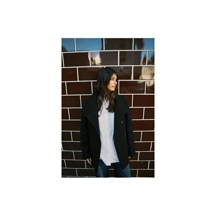 Пальто короткое с шерстью и стойкой