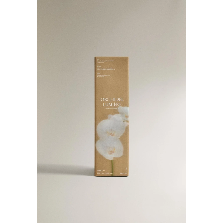 КОРОТКОЕ ПАЛЬТО С ВЫСОКИМ ВОРОТНИКОМ