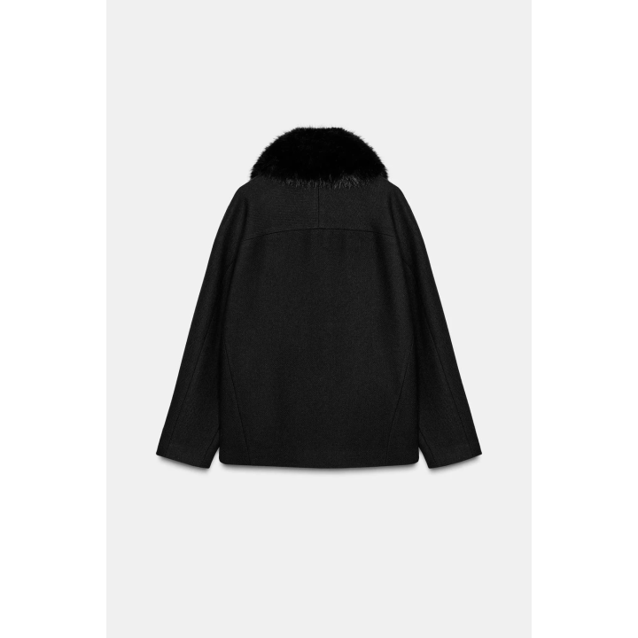 КОРОТКОЕ ПАЛЬТО ИЗ ШЕРСТИ С ЛАЦКАНАМИ ИЗ ИСКУССТВЕННОГО МЕХА