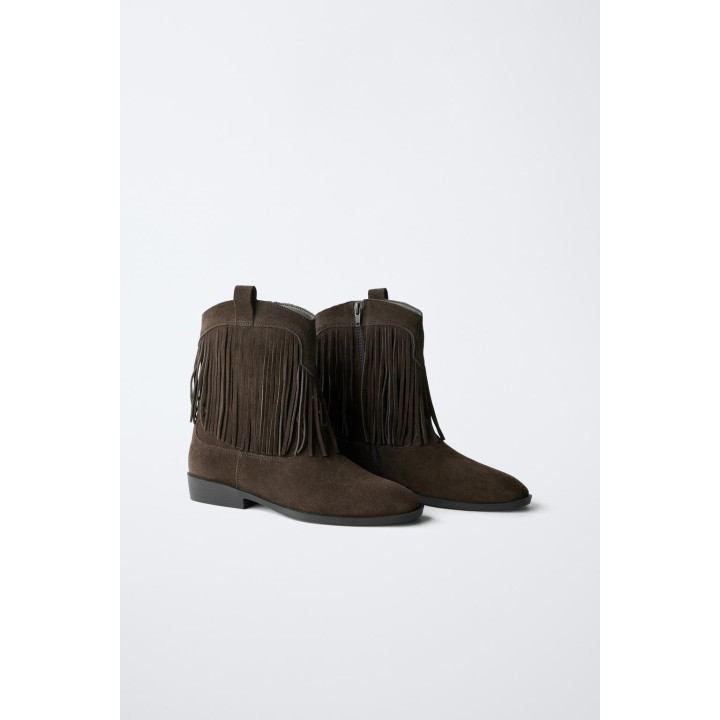 КОЖАНЫЕ БОТИНКИ В КОВБОЙСКОМ СТИЛЕ С БАХРОМОЙ
