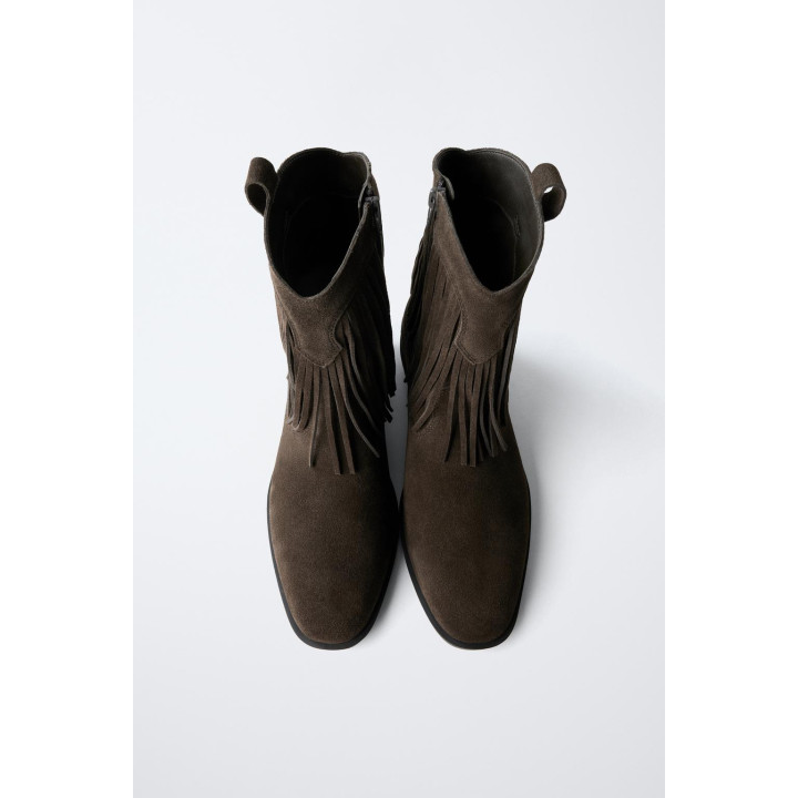 КОЖАНЫЕ БОТИНКИ В КОВБОЙСКОМ СТИЛЕ С БАХРОМОЙ