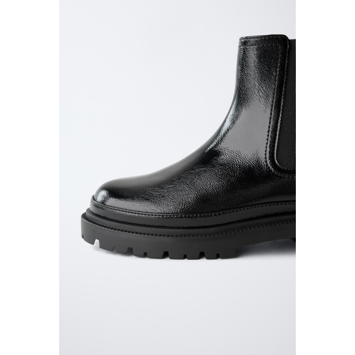 ЛАКИРОВАННЫЕ БОТИНКИ