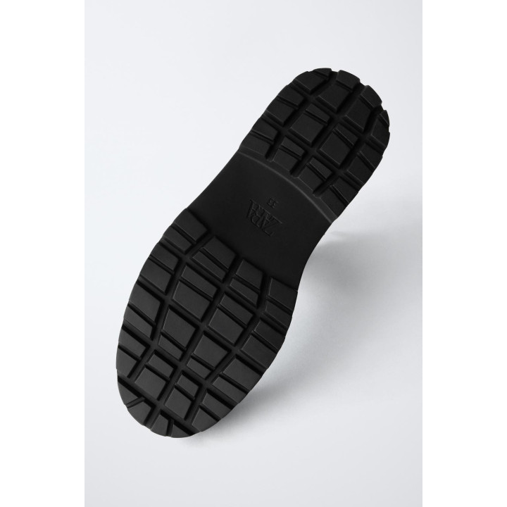 ЛАКИРОВАННЫЕ БОТИНКИ