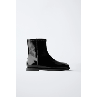 Лаковые ботильоны