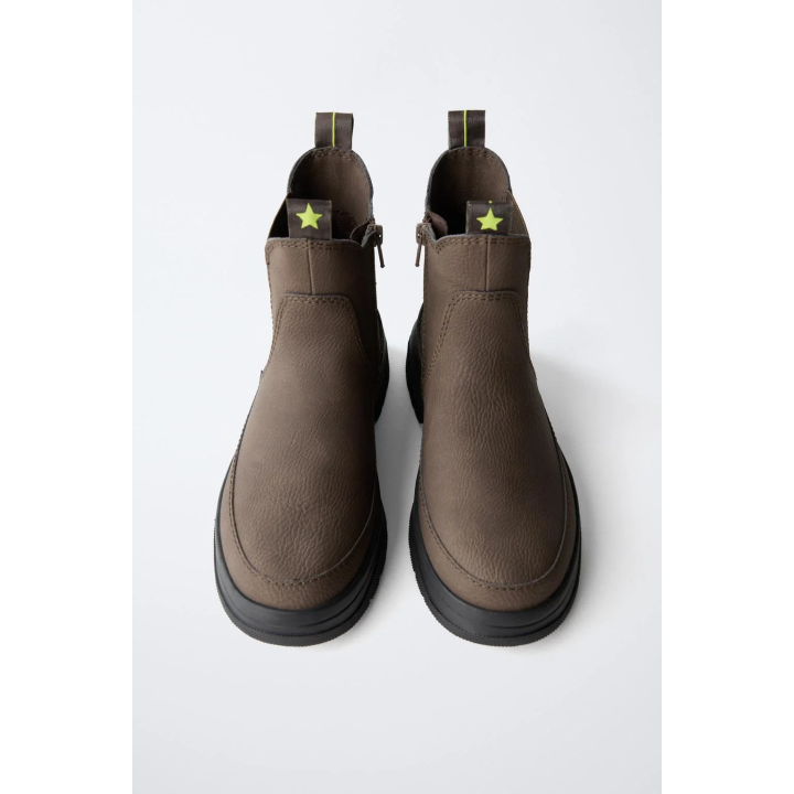 БОТИНКИ С ПЕТЕЛЬКАМИ