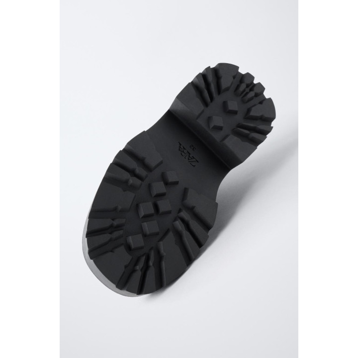 БОТИНКИ С ЩЕТИНКОЙ