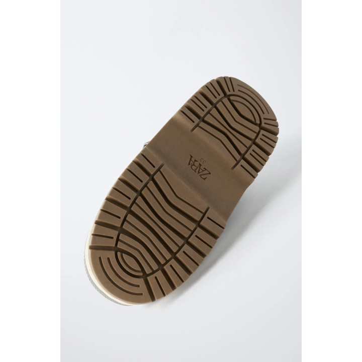 БОТИНКИ С МЕТАЛЛИЧЕСКИМ БЛЕСКОМ