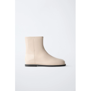 ЛАКИРОВАННЫЕ БОТИЛЬОНЫ ЦВЕТА ЭКРЮ