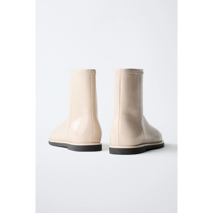 ЛАКИРОВАННЫЕ БОТИЛЬОНЫ ЦВЕТА ЭКРЮ