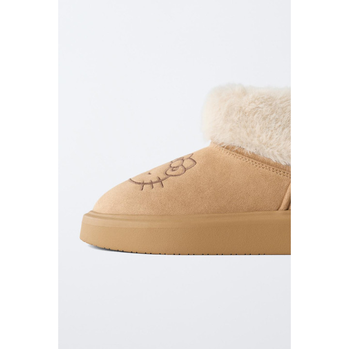 БОТИНКИ НА МЕХУ HELLO KITTY © SANRIO