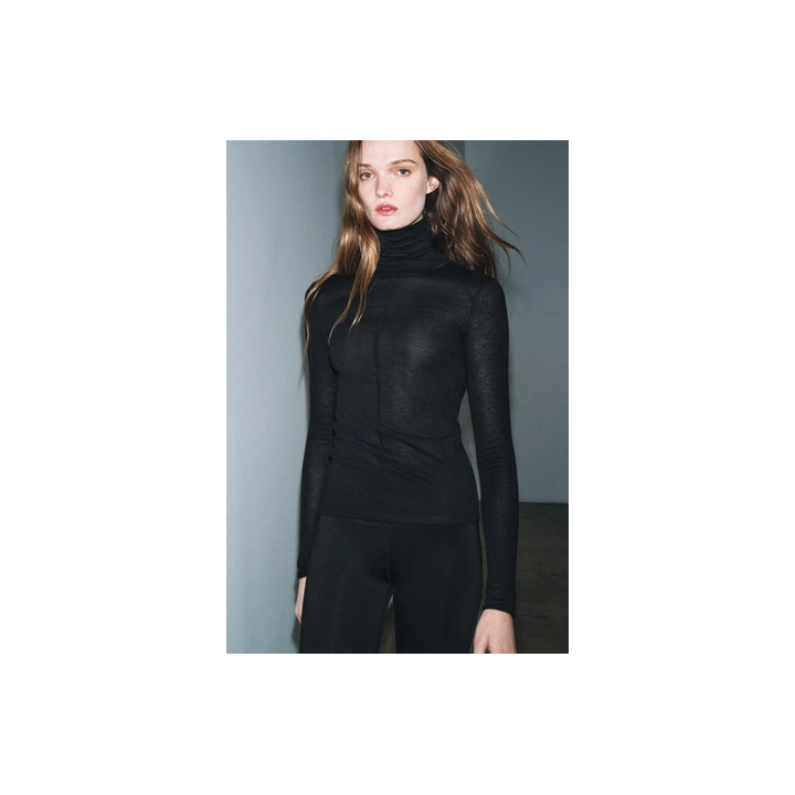 ВЯЗАНЫЙ СВИТЕР С ВЫСОКИМ ВОРОТНИКОМ ИЗ ШЕРСТИ