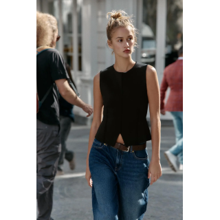 ТРИКОТАЖНЫЙ ТОП С БАСКОЙ